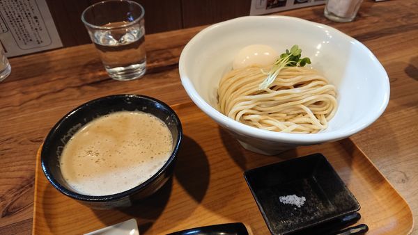 「限定 太麺 鶏白湯つけ麺」@ラーメン 健やかの写真