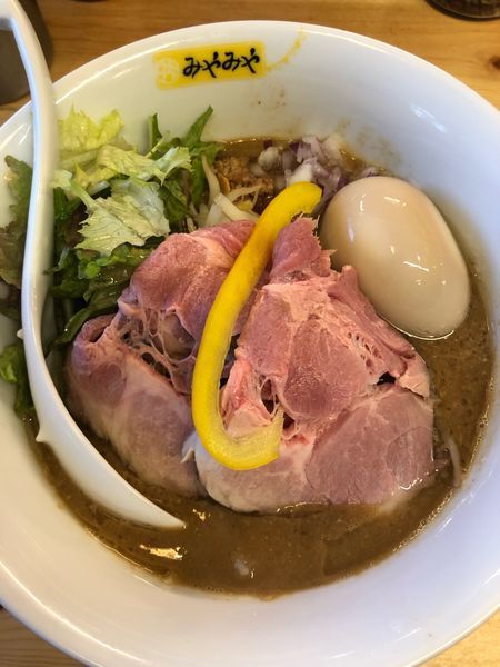 「味玉味噌そば。950円」@味噌ぶり noodle みやみやの写真
