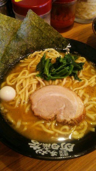 「ラーメン（並）」@町田商店 小田原店の写真