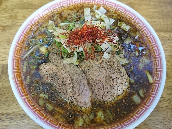 「【限定】丸めカレーブラック ￥900」@中華蕎麦 丸め 東久留米店の写真