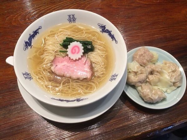 「中華そば＋皿ワンタン 5個」@中華蕎麦にし乃の写真