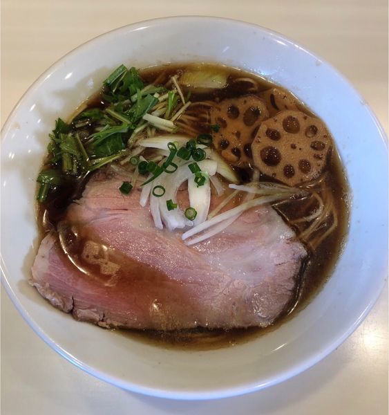 「醤油そば」@麺や 彩～iro～の写真