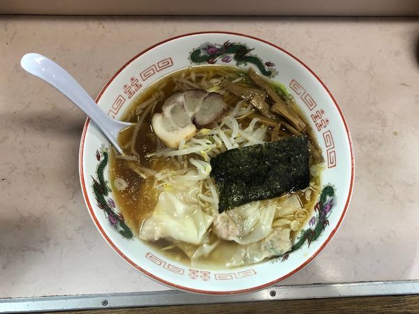 「ワンタンメン」@岐阜屋の写真