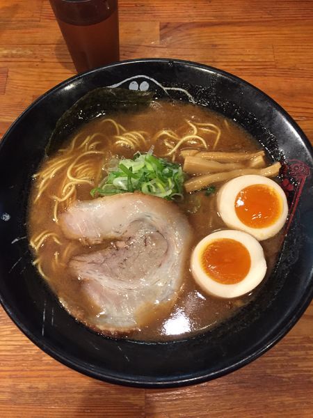 「味玉ラーメン ¥880」@金澤濃厚豚骨ラーメン 神仙 品達品川店の写真