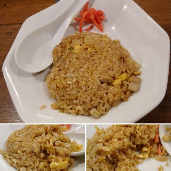 「半チャーハン　300円」@江戸前煮干し中華そば きみはん 総本店の写真