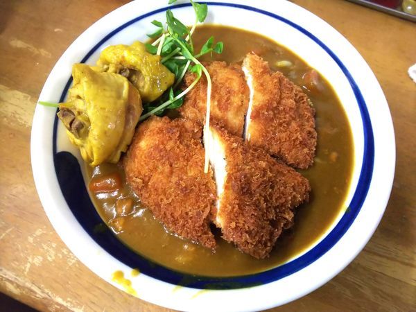 「【限定】サラリ鶏カレーS別煮みつせ鶏＋胸カツ2枚　2000円」@MENYA 食い味の道有楽の写真