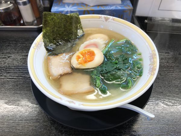「冬色にぼし【細麺】」@たんめん らーめん 娘娘飯店の写真