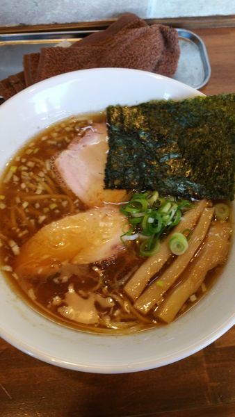 「醤油らーめん」@まるもり製麺の写真