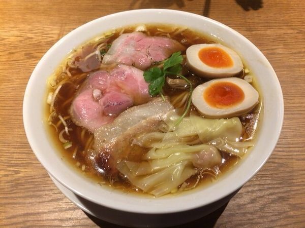 「特製中華そば」@中華そば 二階堂の写真