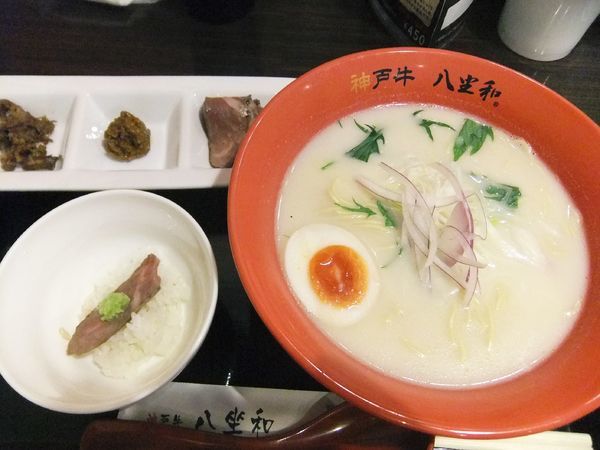 「神戸牛×塩（1,300円）」@八坐和の写真