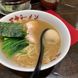 百歩ラーメン 醤油 味玉