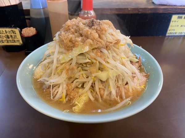 「中ラーメン（ニンニクあり、アブラマシ）」@立川マシマシ秘密工場の写真