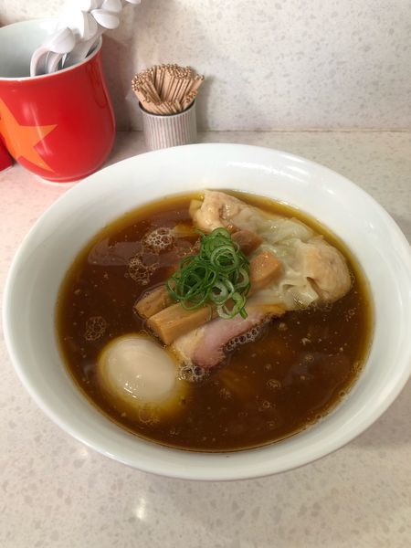 「特製醤油らーめん」@ラーメン星印の写真