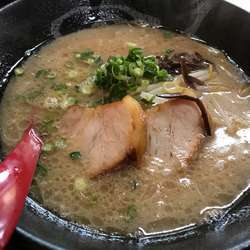 とんこつラーメン