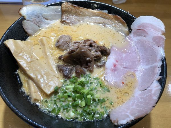 「【2周年限定】フュージョン（味噌）＠1,200円」@自家製中華そば 麺の虜の写真