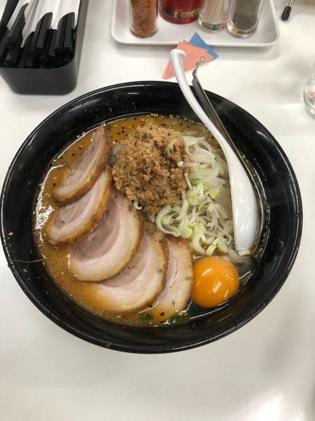 「味噌納豆チャーシューメン」@くるまやラーメン 長岡川崎店の写真