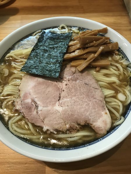 「新・塩ラーメン 中」@自家製中華そば としおかの写真