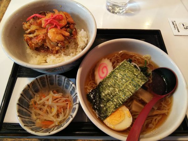 「かき揚げ丼　半ラーメンセット」@花のれんの写真