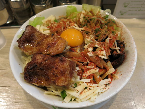 「まぜの助 スペシャル(white)：1000円」@ラーメン もりきや 世田谷店の写真