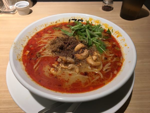 「白胡麻担々麺 汁有り 凄く痺れる」@175°DENO担担麺 GINZaの写真