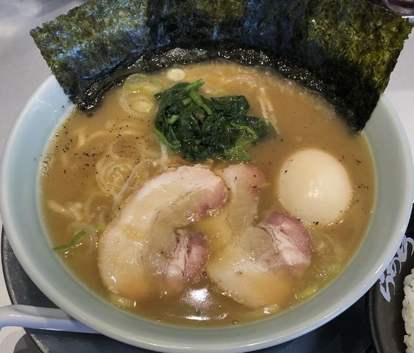 「藤崎家＋味玉＋ライス（￥740＋￥100＋￥100）」@らあめん花月嵐 大和深見店の写真