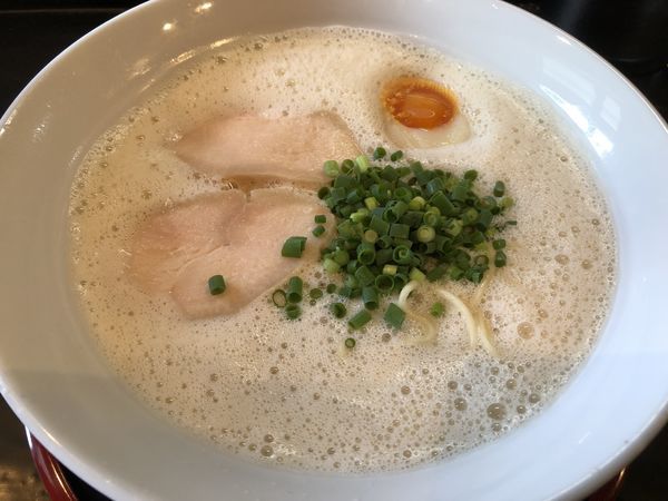 「アワトロラーメン」@アワトロ龍宮の写真