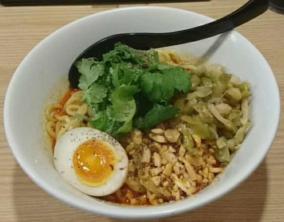 「カラシビ麺（汁なし）」@らーめん つけ麺 春樹 王子店の写真