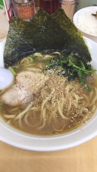 「ラーメン」@ら〜めんぎょうてん屋GOLD 東名厚木店の写真
