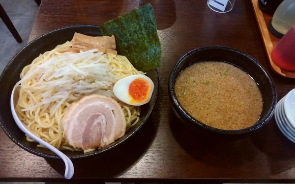 「つけ麺（特盛り）950円」@江川亭 南多摩店の写真