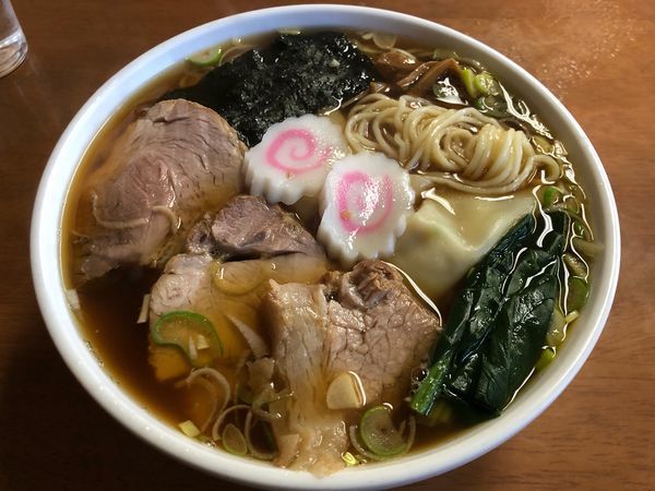 「ワンタンメン600円」@栄楽の写真