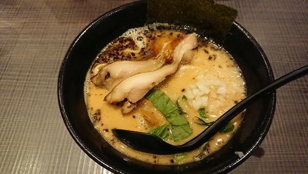 「コク鶏らー麺 750円 (大盛無料)」@鶏がら屋の写真