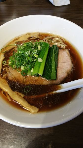 「醤油そば」@花笑み中華そば かれんの写真