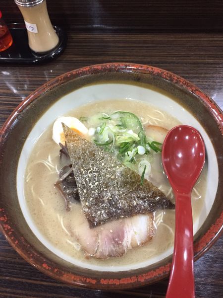 「とんこつラーメン」@食”留麺の写真