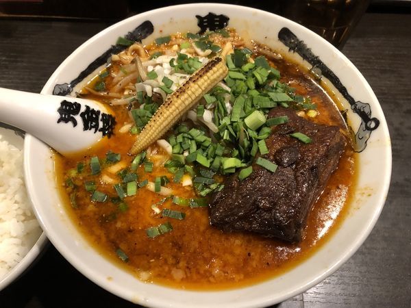 「肉増しカラシビ味噌らー麺・半飯」@カラシビ味噌らー麺 鬼金棒の写真