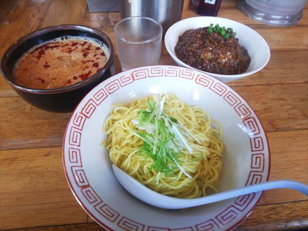 「鳳凰880円＋肉みそ飯330円」@風来房の写真