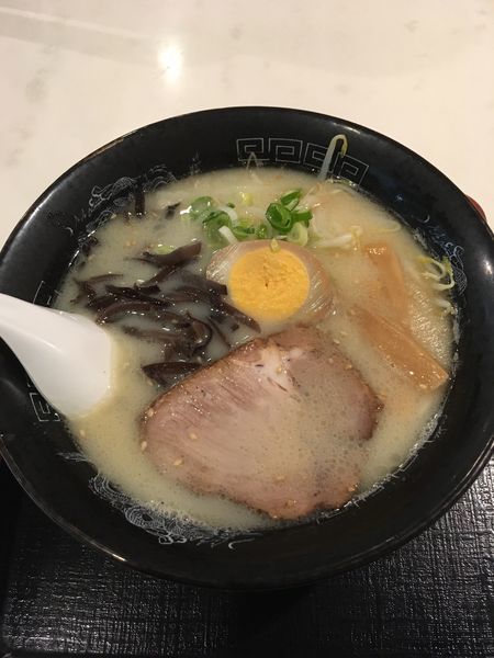 「とんこつラーメン」@麺家 匠の写真