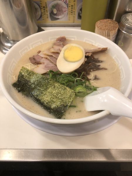 「ラーメン」@博多天神 新宿東口駅前店の写真