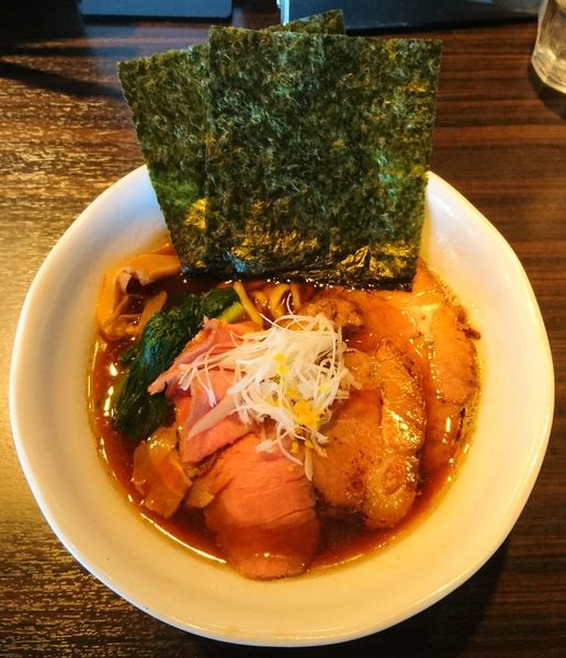 「特製中華そば(太麺)」@麺や 豊の写真