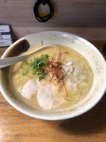 「濃厚鶏白湯」@麺匠ようすけ 鶏煮亭の写真