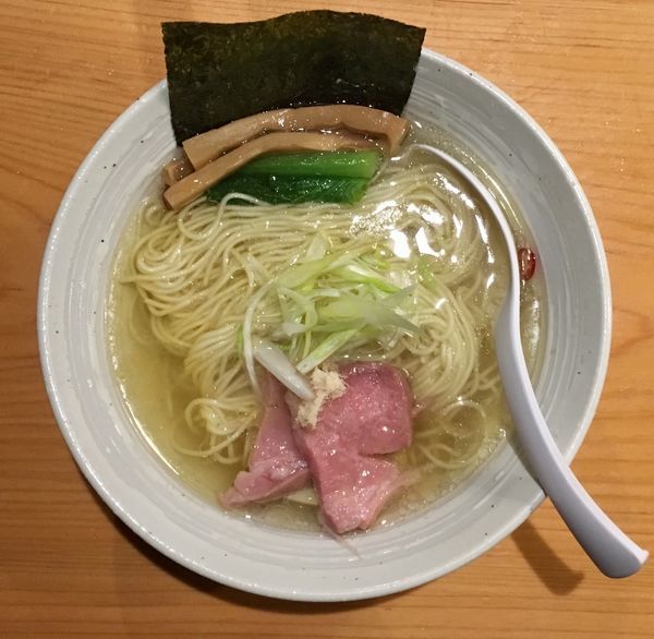 「今宵の酒（智恵美人）→チャーシューハーフ盛＋らぁ麺・塩」@麺屋 さくら井の写真