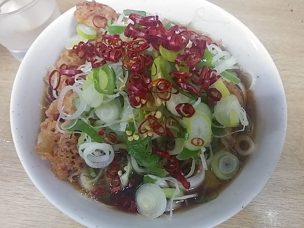 「ジャンボゲソそば」@一由そば 日暮里店の写真