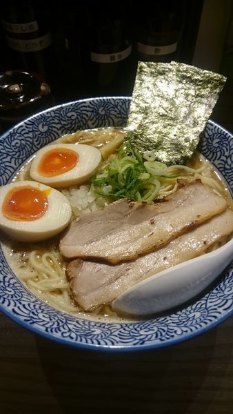「味玉濃厚煮干中華そば 大盛り」@煮干し中華そば 麺屋 銀星 高円寺の写真