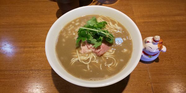 「愛媛県産煮干の中華そば（限定）大盛り」@寿製麺よしかわ 川越店の写真