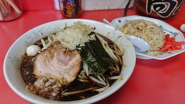 「もやしラーメン+チャーハン」@ラーメン ちとせの写真
