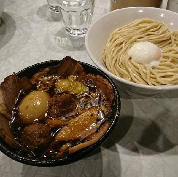「全部入り牛肉入りつけ麺」@らーめん 五ノ神精肉店 煮干し編の写真