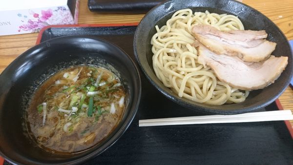 「つけ麺中半肉増し」@つけめん・らあめん 福は内の写真