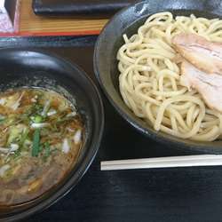 つけ麺中半肉増し