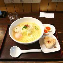 あら炊き塩らぁめん＋焼おにぎり＋味たま