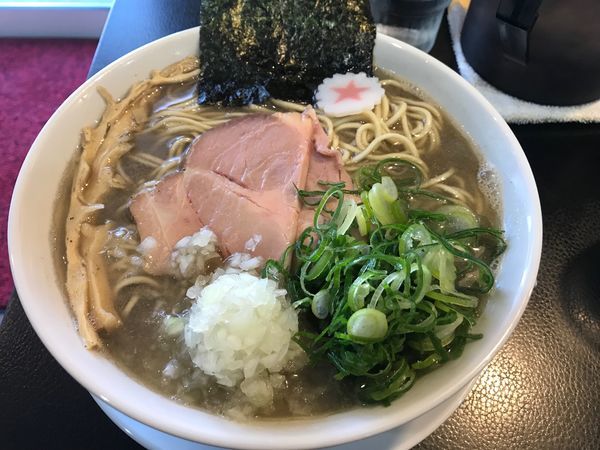 「煮干しラーメン（醤油）特盛り」@まぐちゃんラーメンの写真