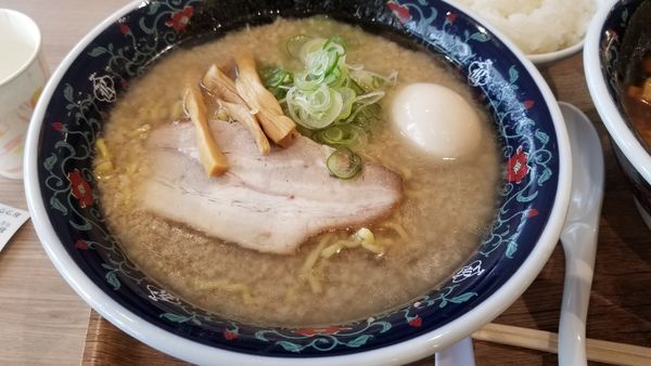 「こってり醤油ラーメン　味玉トッピング」@凌駕IDEA イオンモール松本店の写真